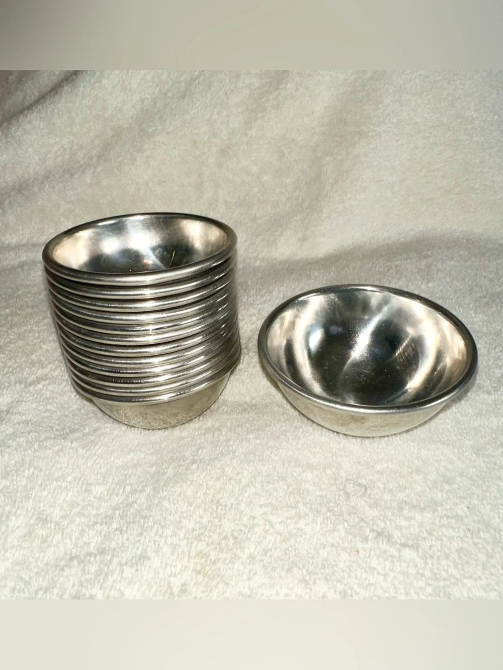 BESTOMZ Stainless Steel Bath Bomb Molds 13 Pc Lot DIY Crafting Metal Baking Cups